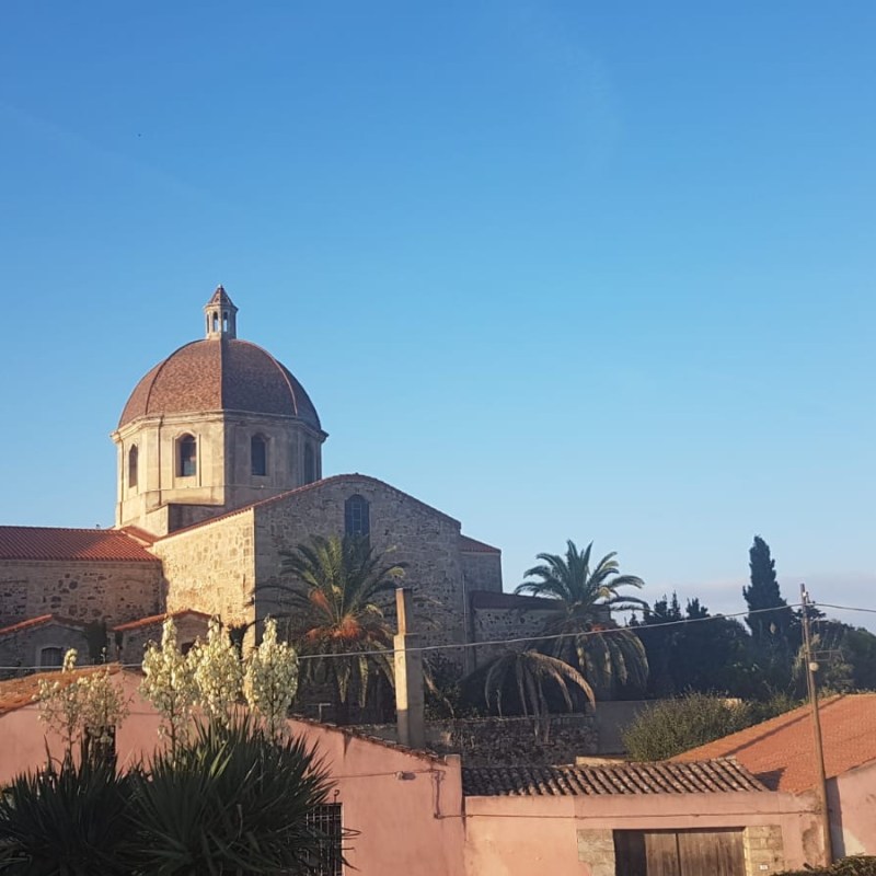 Shuttle Services – Bequem unterwegs in Nordsardinien&nbsp;🚐✈️